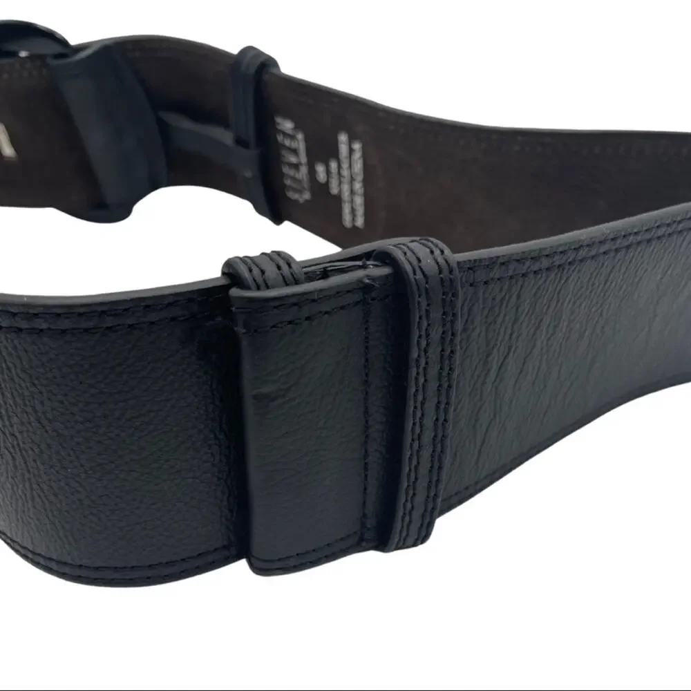 STEVE MADDEN black leather adjustable length belt